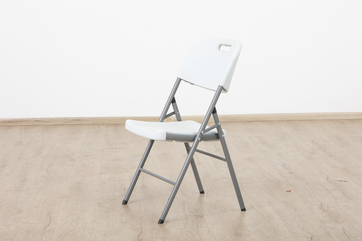 Plastic Foldable Chair - Image 3