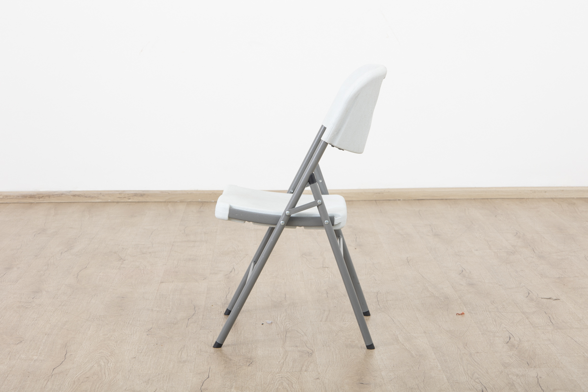Plastic Foldable Chair - Image 4