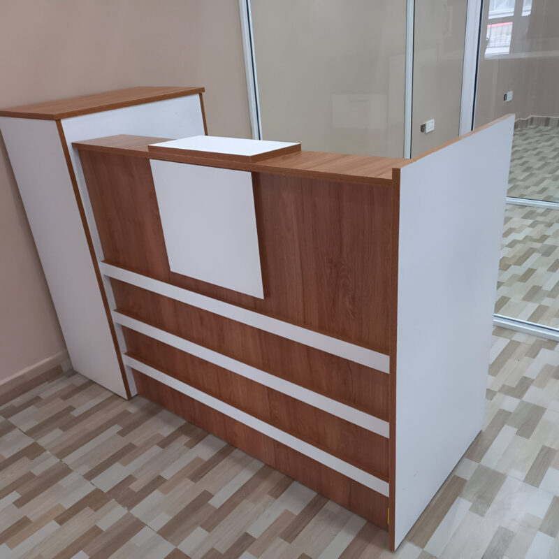1.6 Meters Custom Design Reception Desk