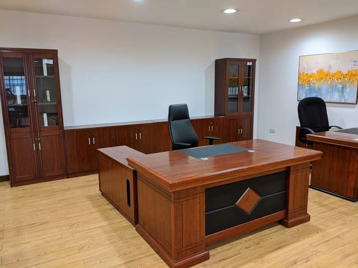 1.4 Meters imported executive office desk