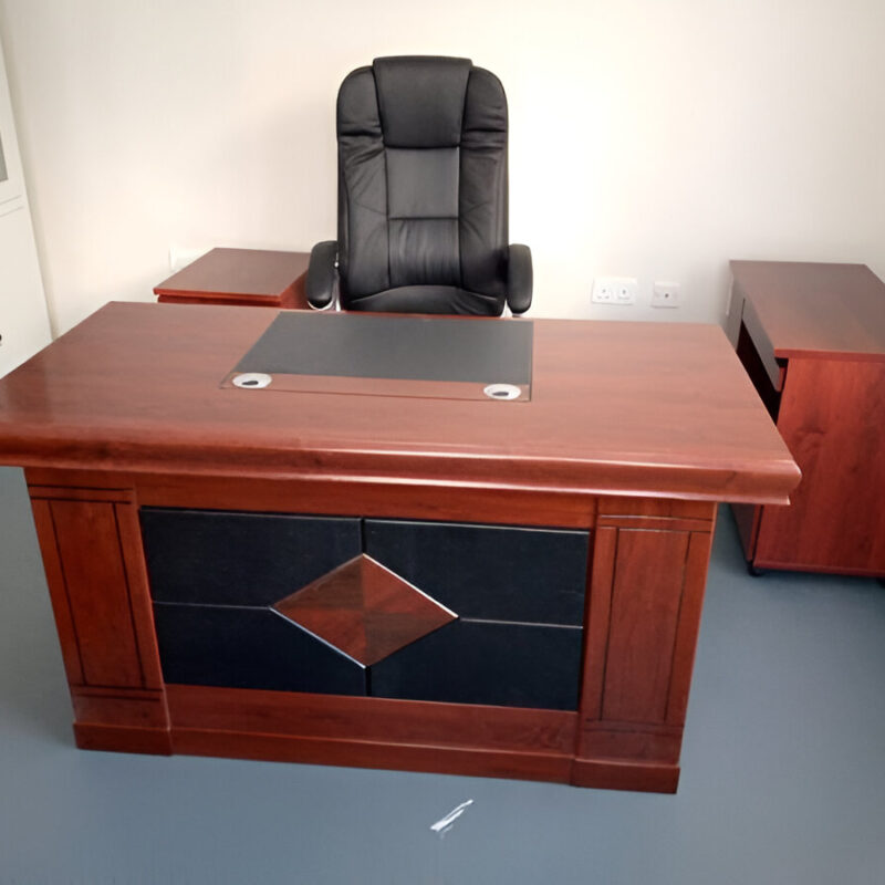 1.4m executive office desk, Executive office desk-1400 mm, 1400mm executive office desk1400mm executive office desk, executive desk, office desk, mahogany office desk, office desk with drawers