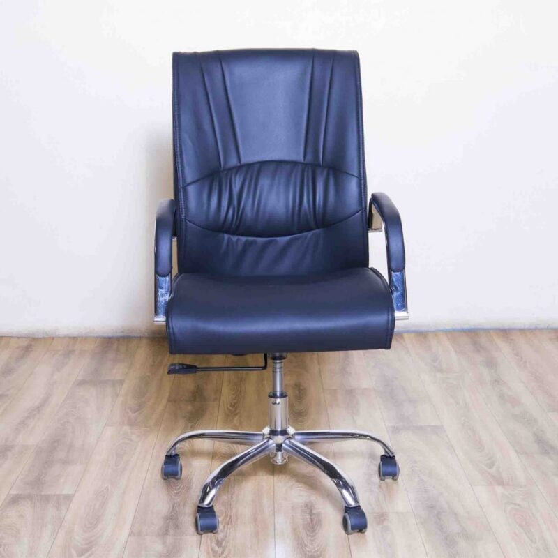 Apollo executive chair