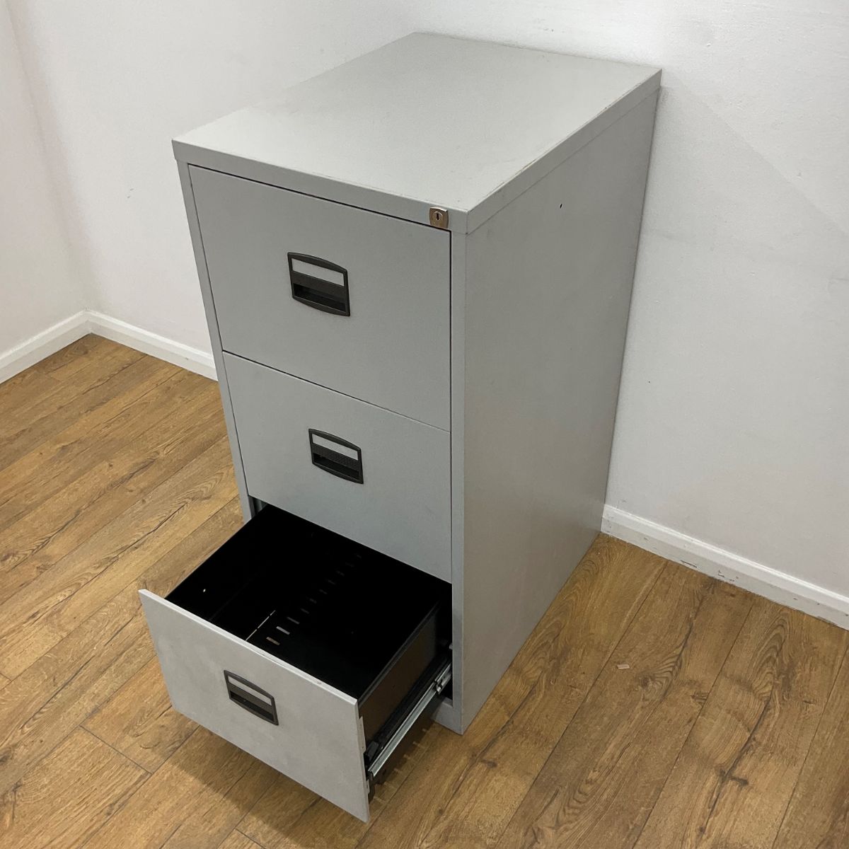 3-Drawers steel office filling cabinet - Image 2