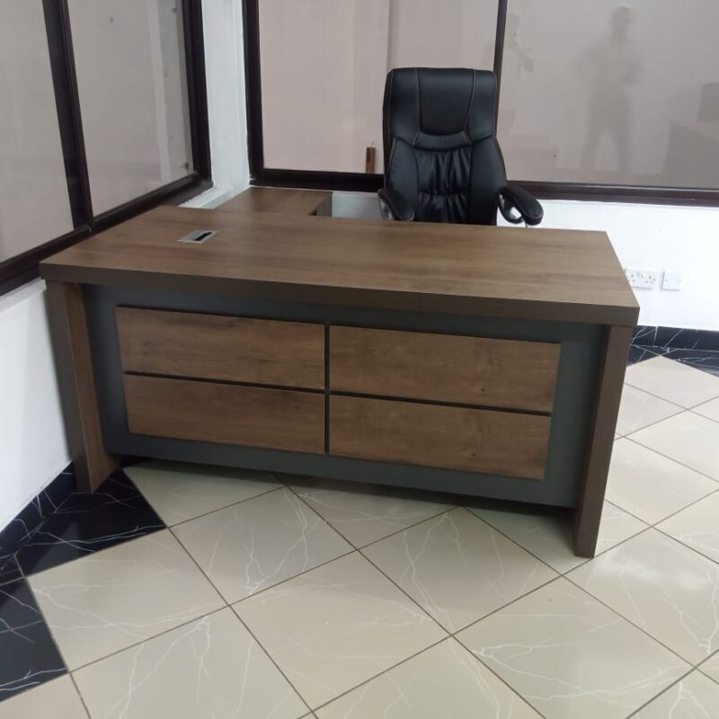 1800 executive office desk