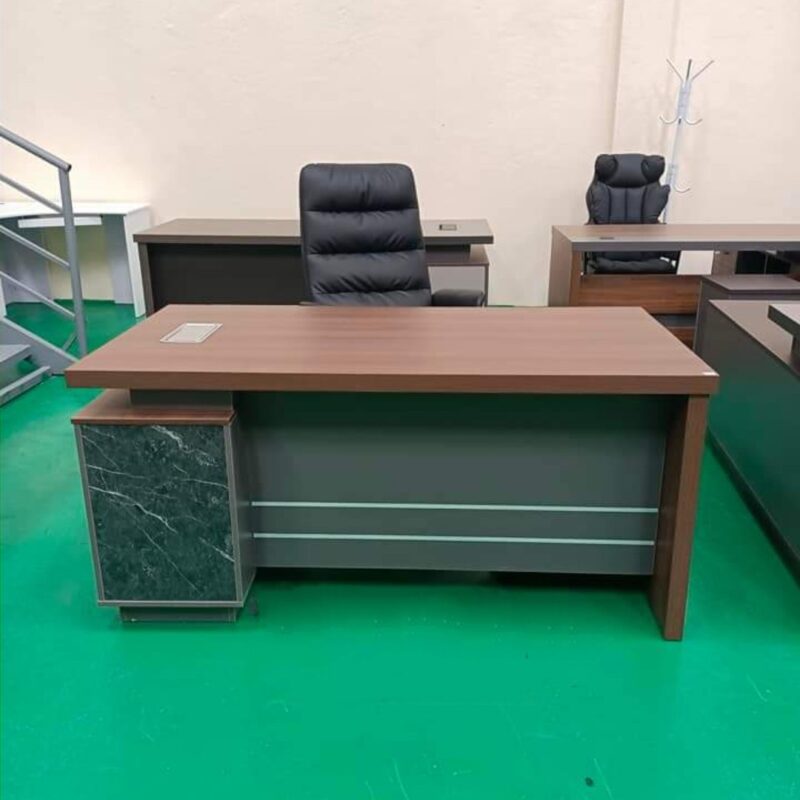 1.8 Meter Executive Table