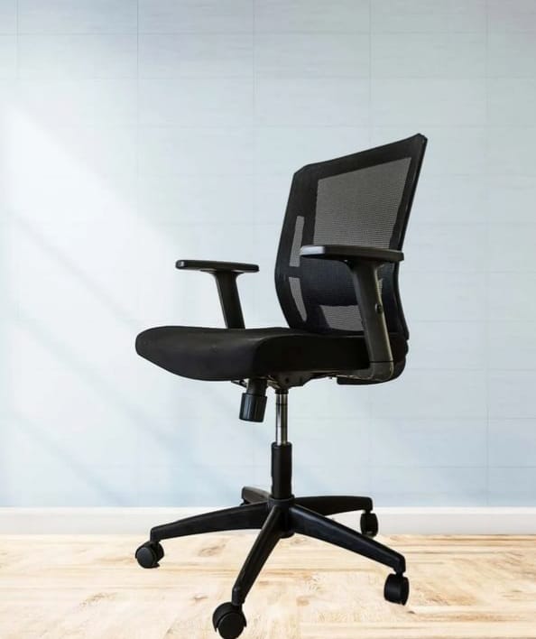 Mid-back ergonomic swivel office chair, mesh office chair, chair with wheels, office chair
