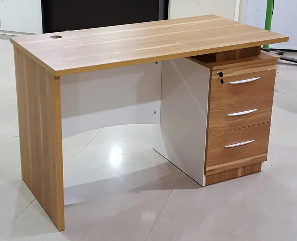 1200mm Amazon Oak Finish Home Office Desk
