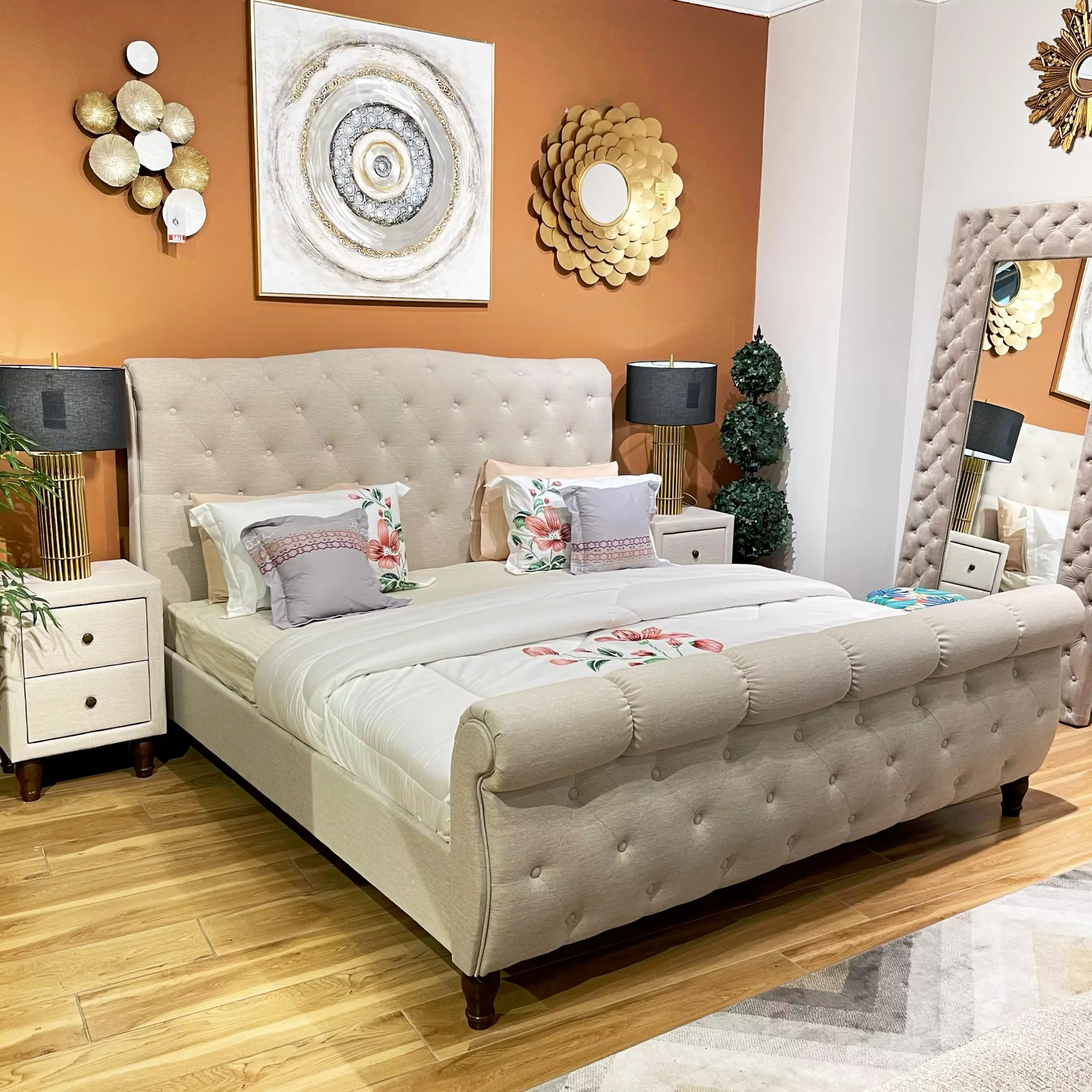 Nucasper Super King Sized Bed